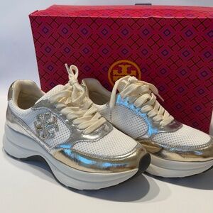 Tory Burch Sneakers